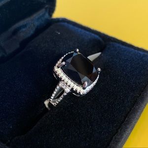 Black spinel split ring in sterling silver